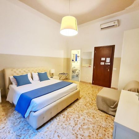 Sweet Life Guesthouse Рим Екстериор снимка