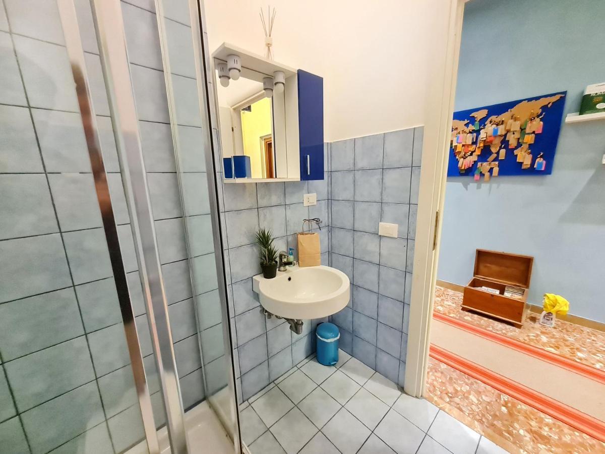 Sweet Life Guesthouse Рим Екстериор снимка