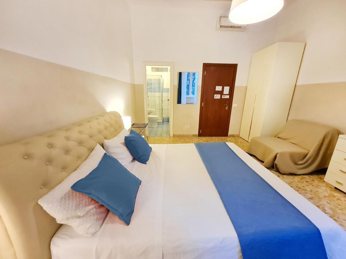 Sweet Life Guesthouse Рим Екстериор снимка