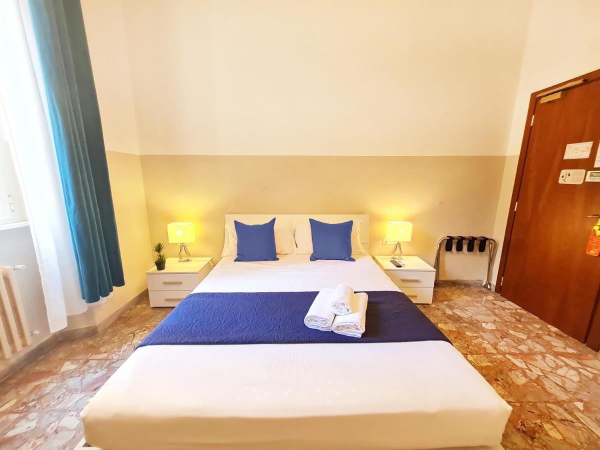 Sweet Life Guesthouse Рим Екстериор снимка