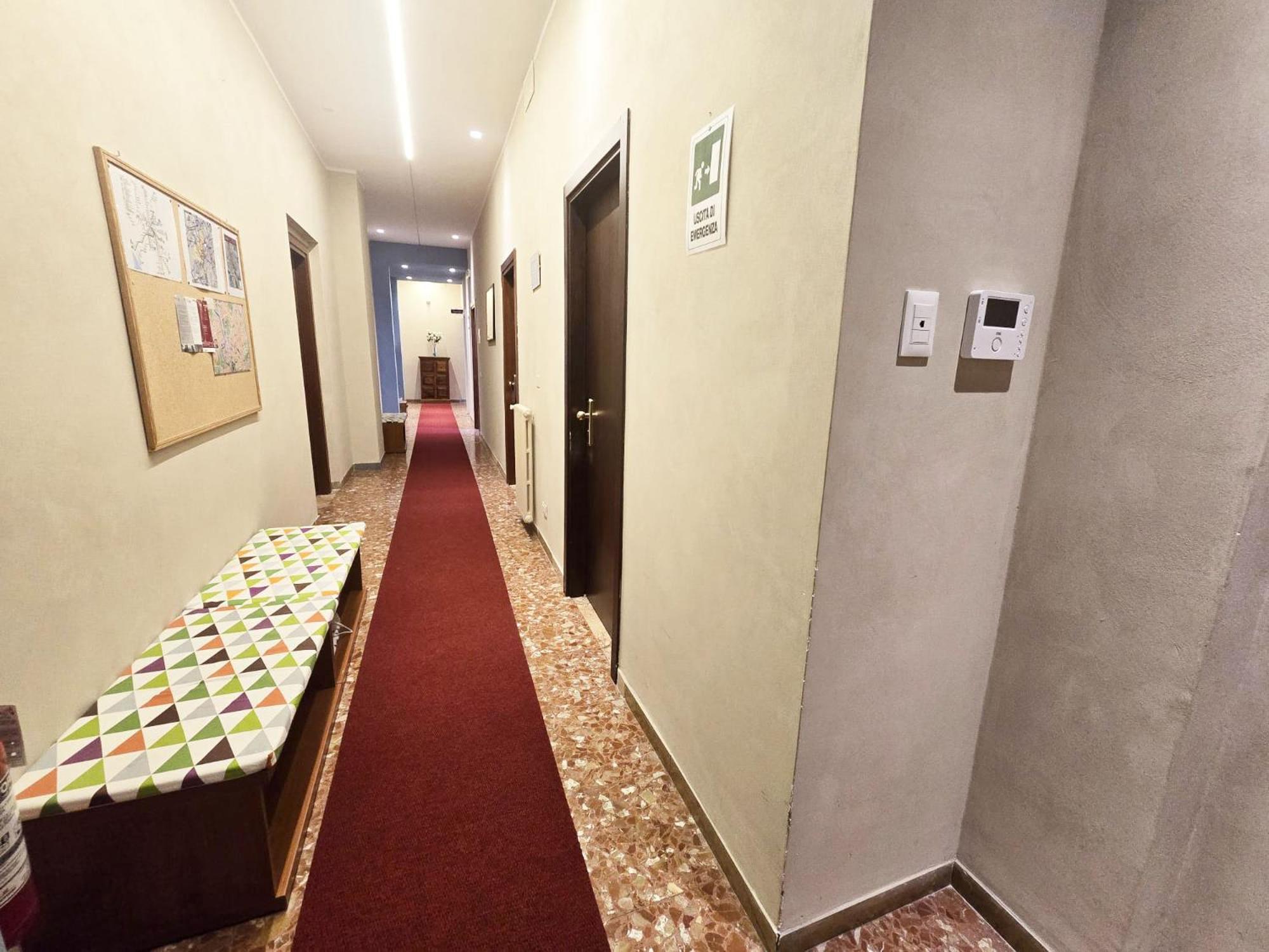 Sweet Life Guesthouse Рим Екстериор снимка